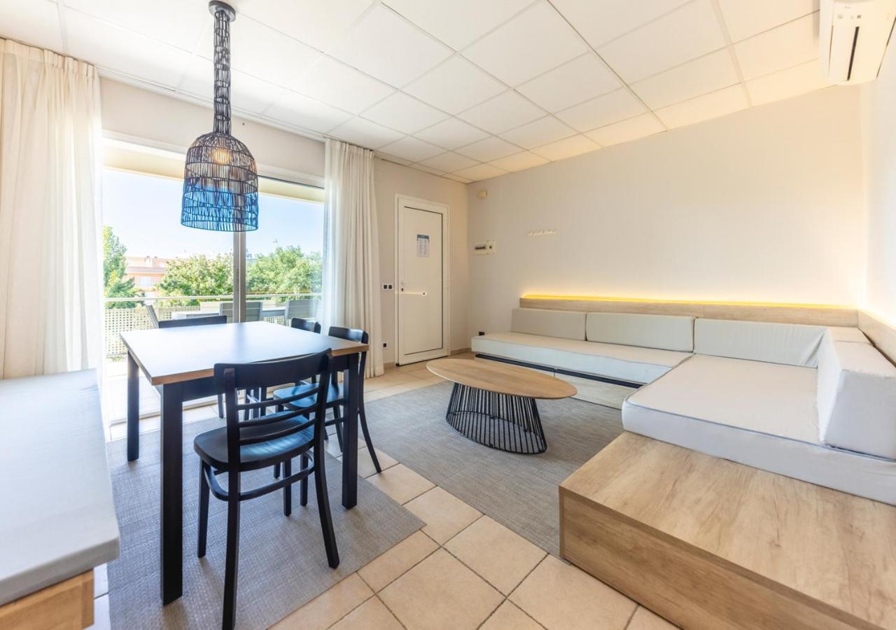 Apartaments Terraza - Salata Mar Roses Bagian luar foto