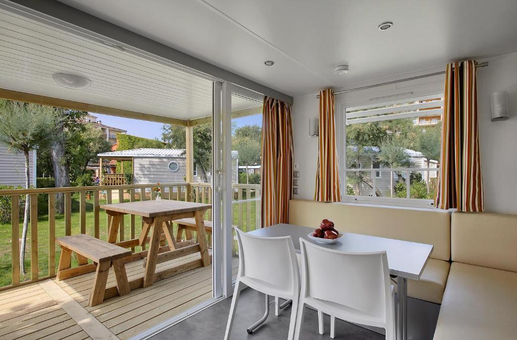 Apartaments Terraza - Salata Mar Roses Ruang foto