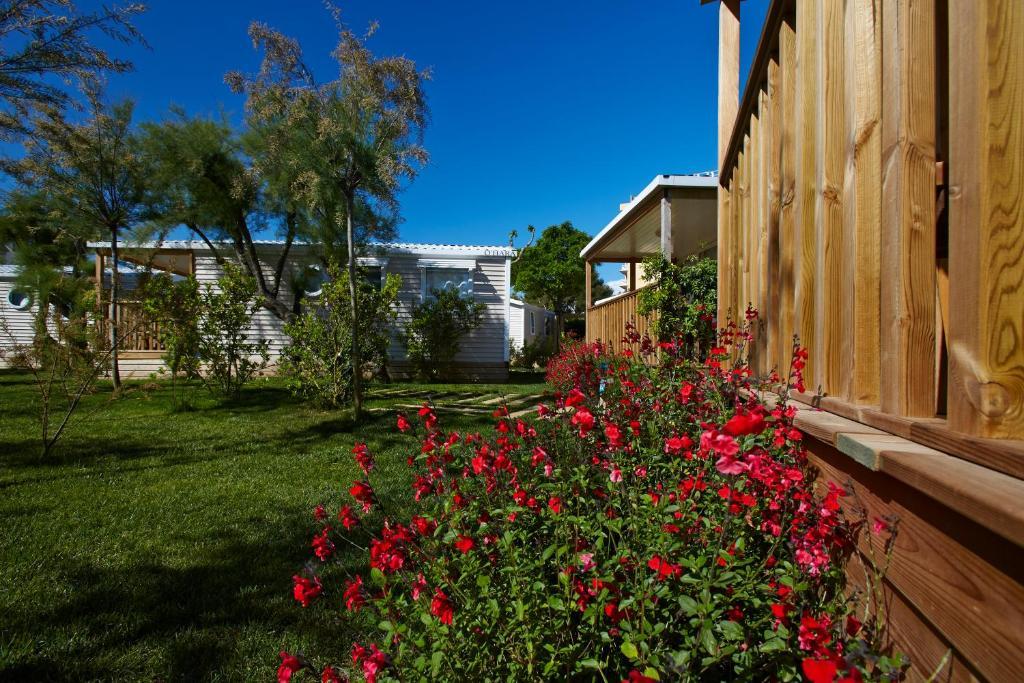Apartaments Terraza - Salata Mar Roses Ruang foto