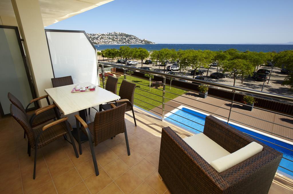 Apartaments Terraza - Salata Mar Roses Bagian luar foto
