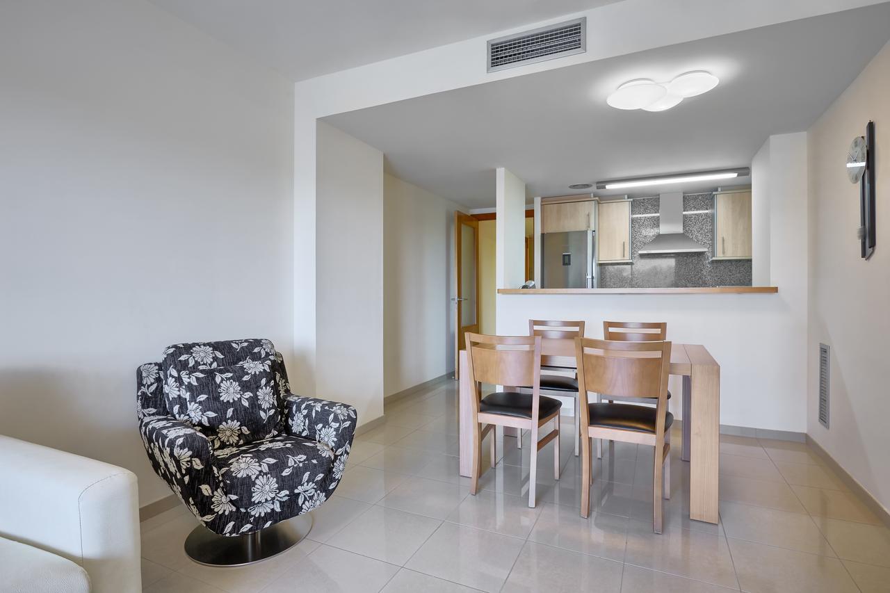 Apartaments Terraza - Salata Mar Roses Ruang foto